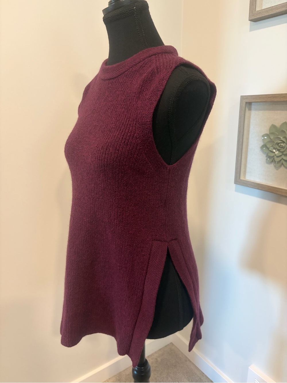 Aritzia Wilfred Palmier Plum Split Hem 💯 Wool Ribbed Knit Tunic EUC